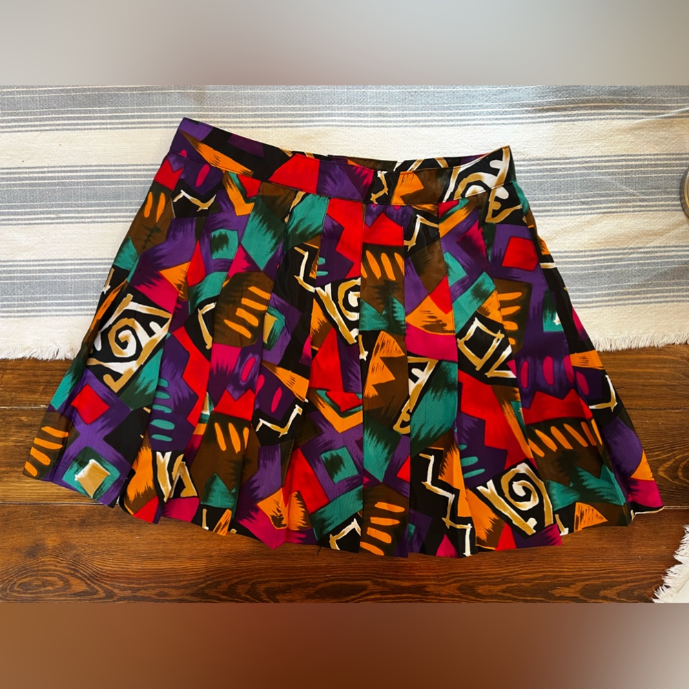 VTG Tail Tennis Skirt Size 10 80s 90s colorful print